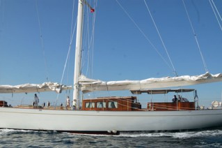 Sailing Yacht Gweilo